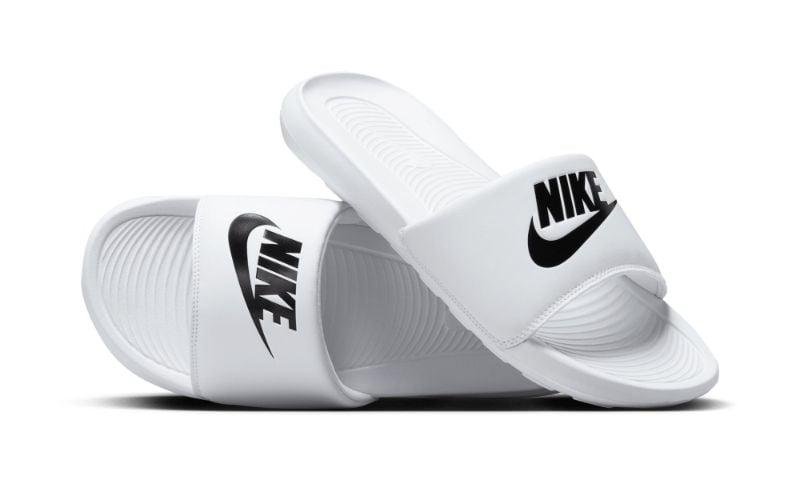 buy nike slippers online