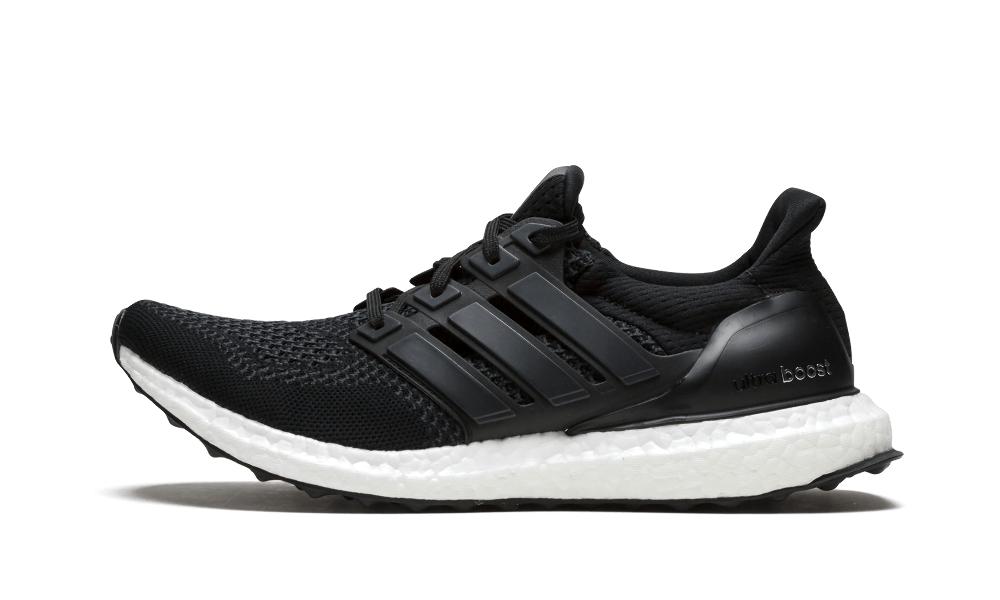 ultra boost black size 9