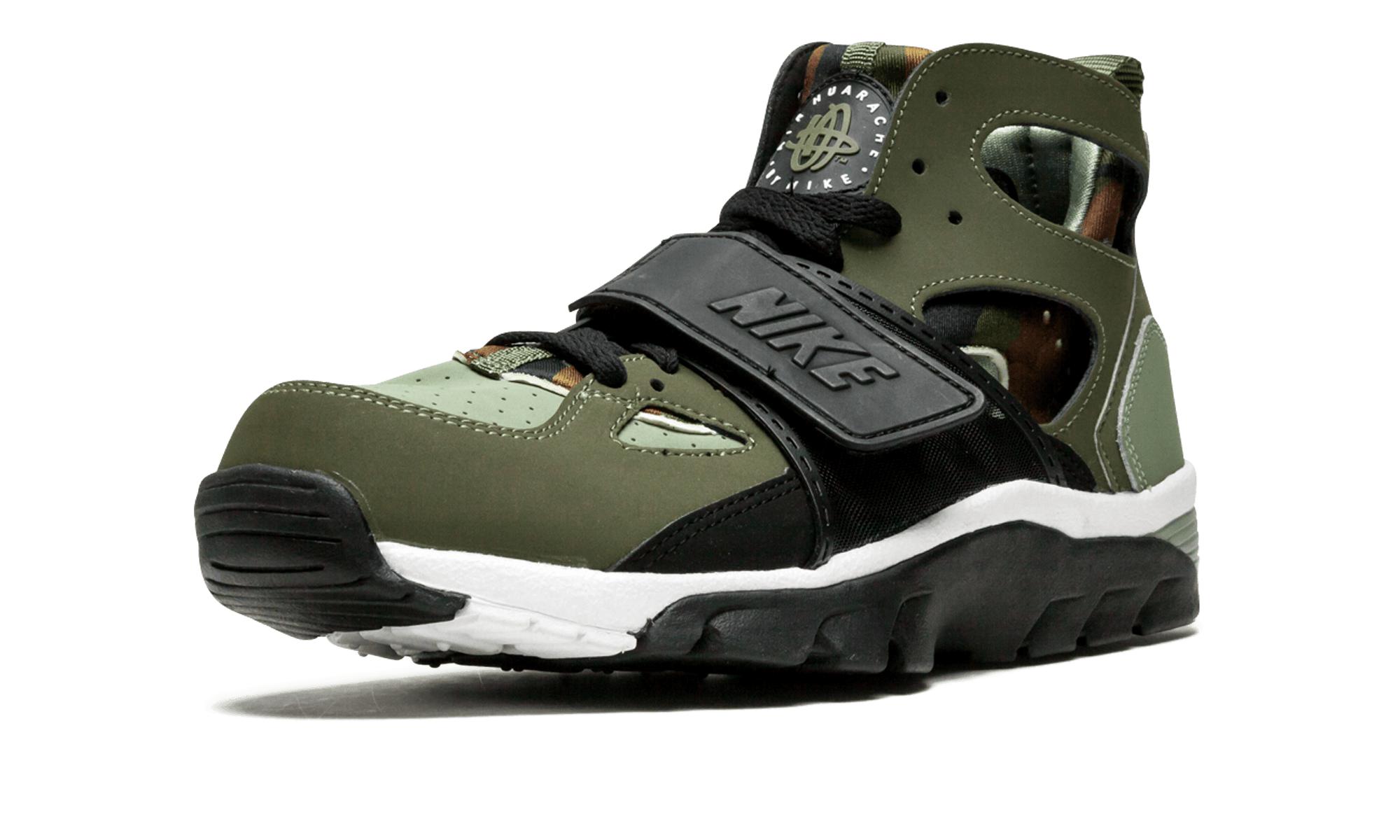 green huarache trainers