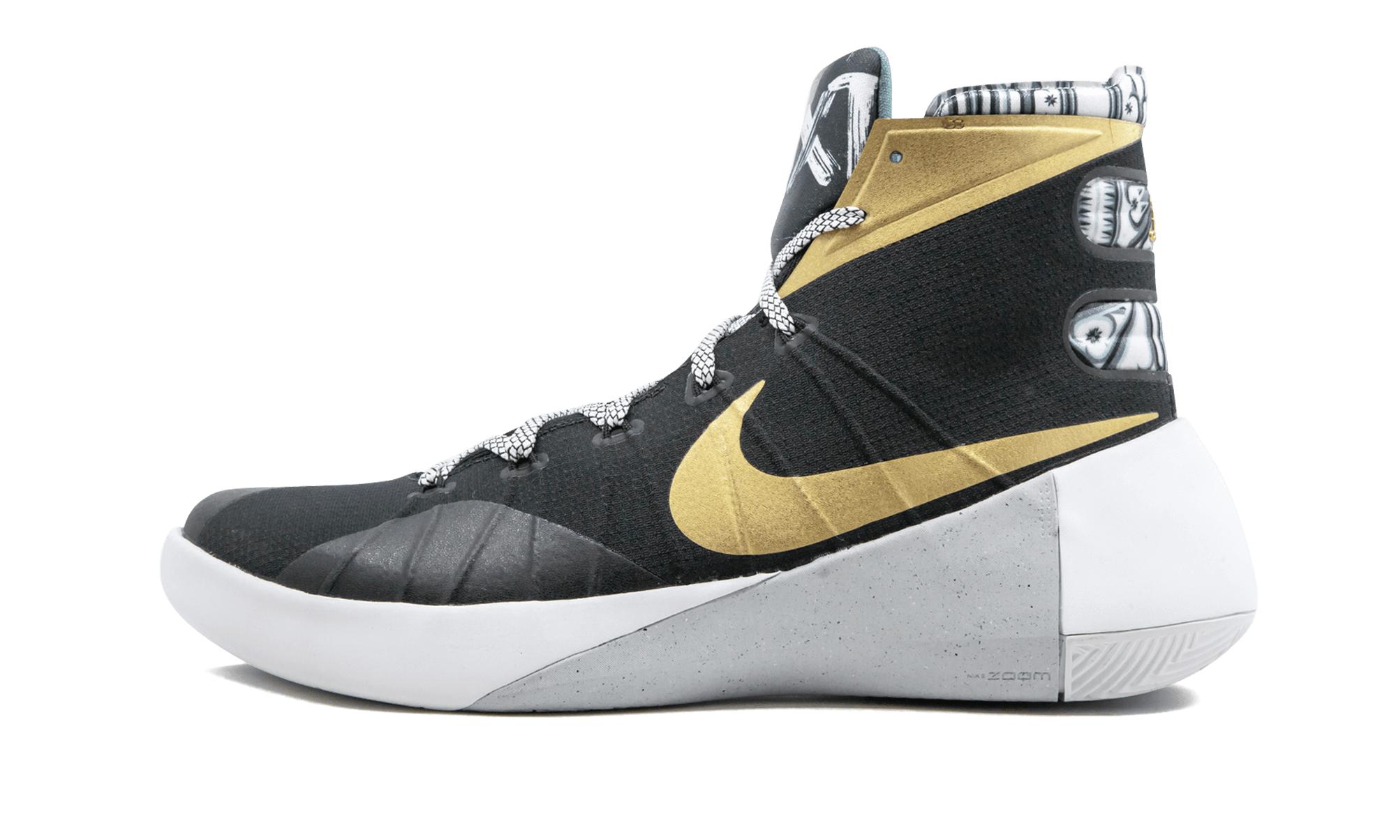 nike hyperdunk 2015