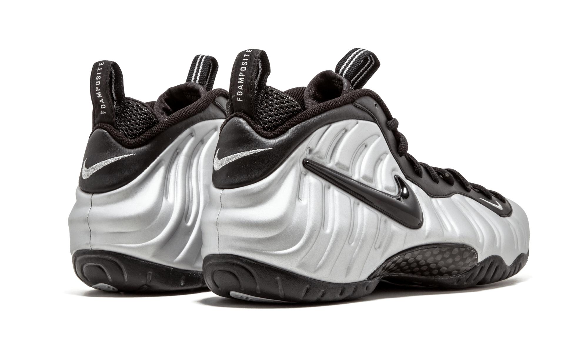 Nike Air Foamposite Pro Metallic Silver for Men - Lyst