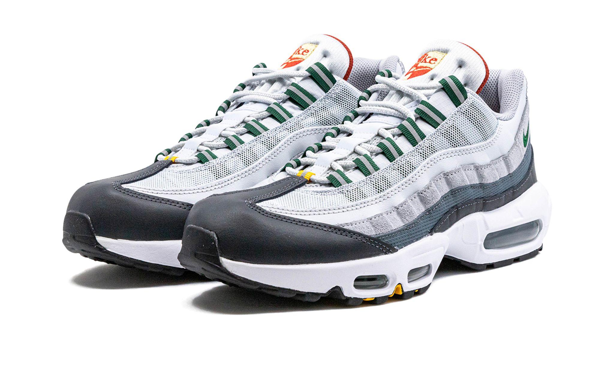 grade school nike shoes