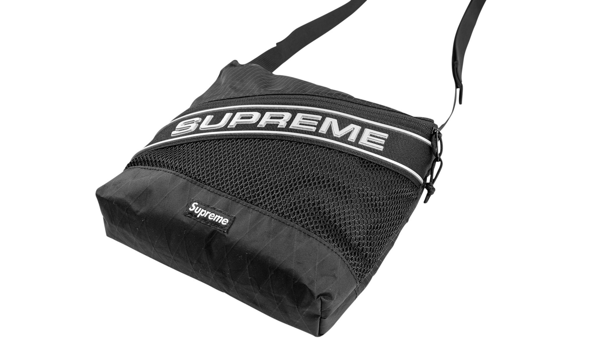 Shoulder bag shop ss18 supreme
