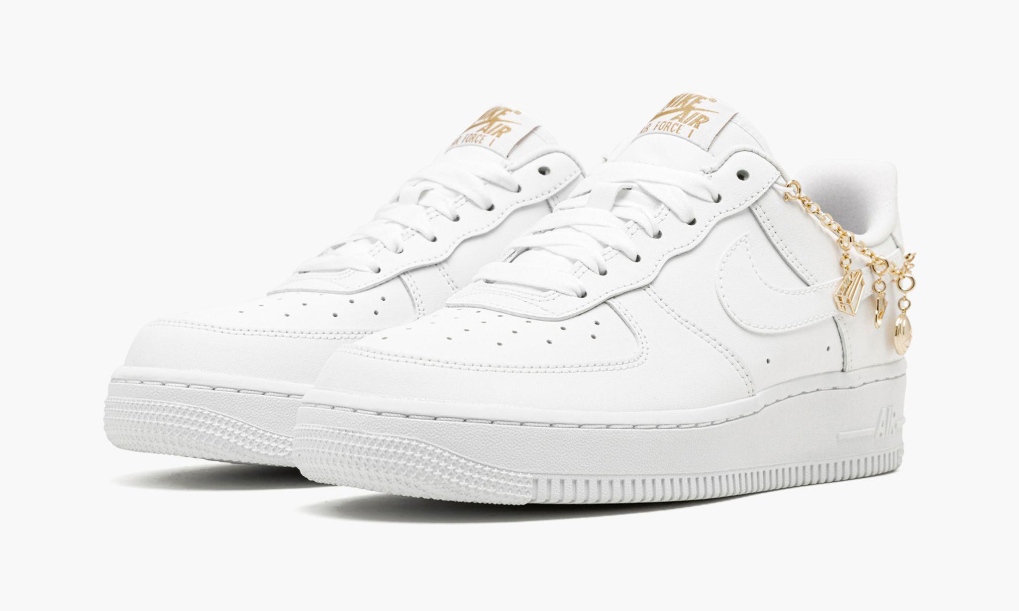 Circus hardwerkend gevolgtrekking Nike Air Force 1 '07 Lx "lucky Charms" Shoes in White | Lyst