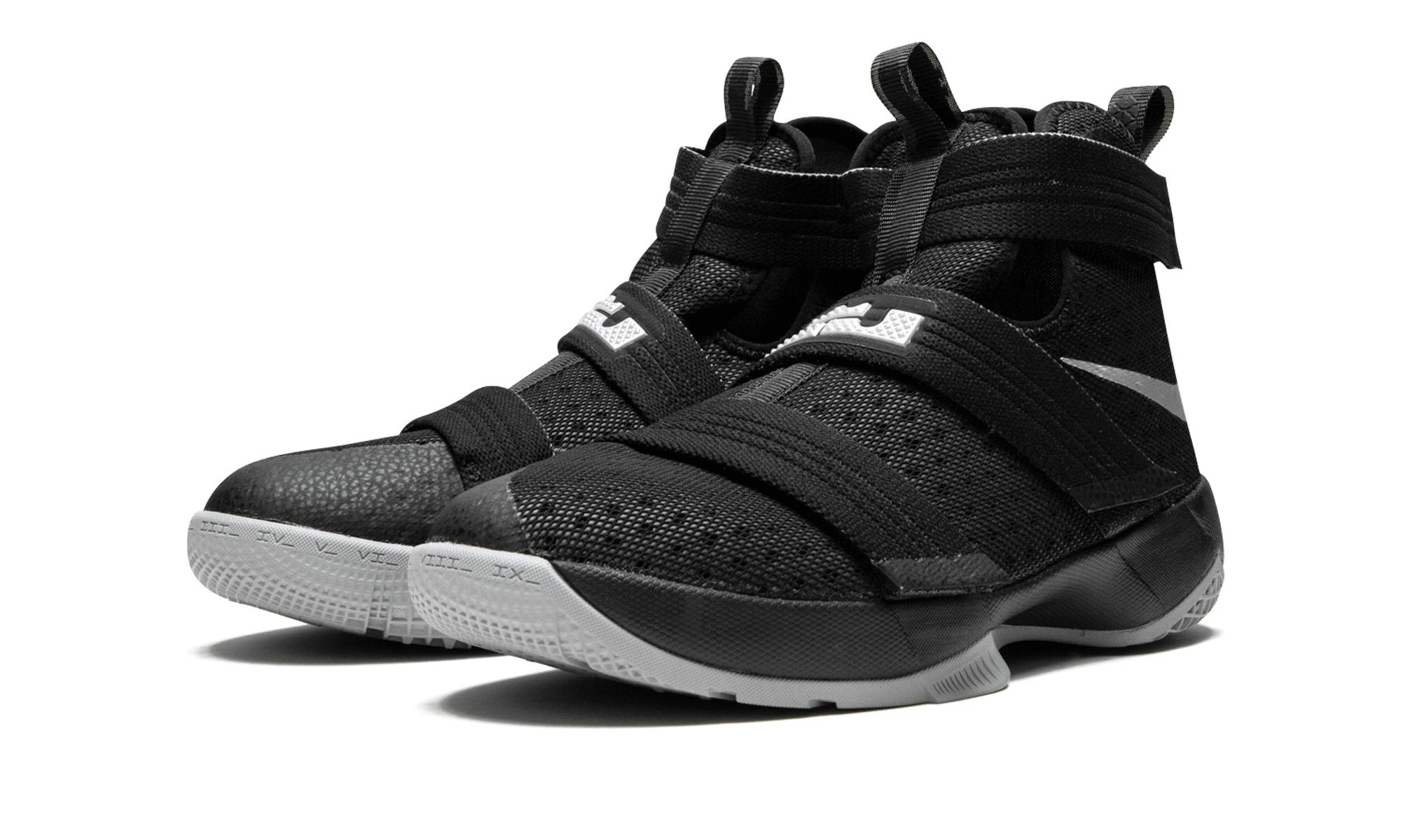 lebron soldier 10 gs