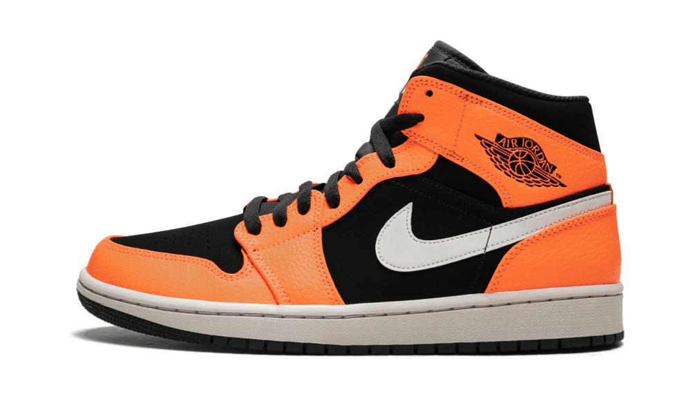 black and orange nike shoes mens