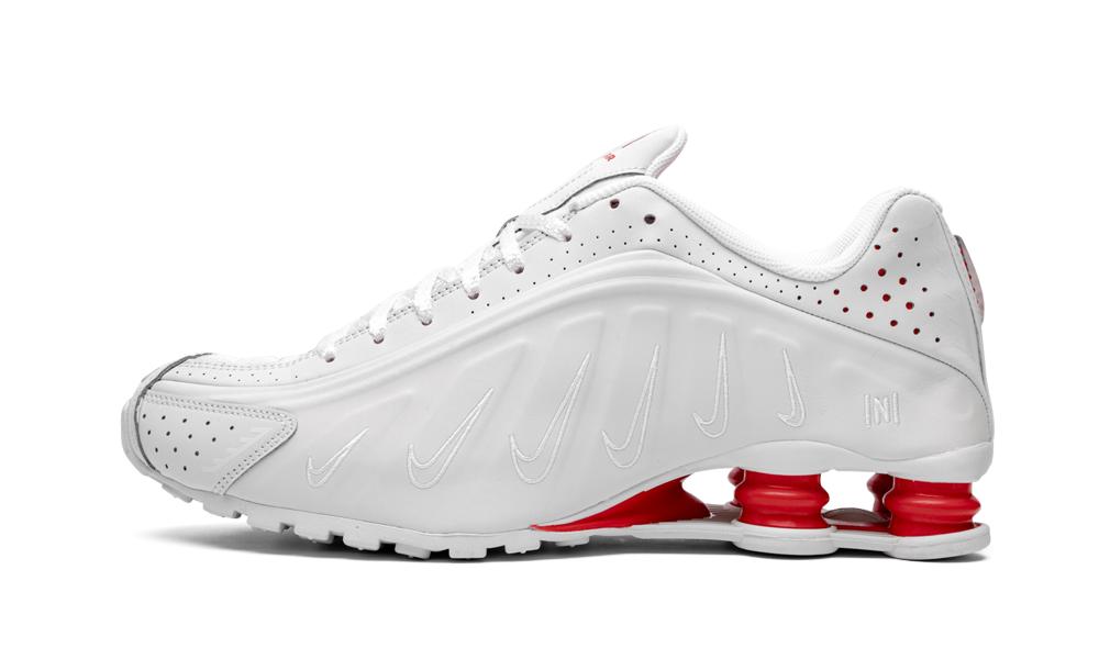 nike shox r4 trainers