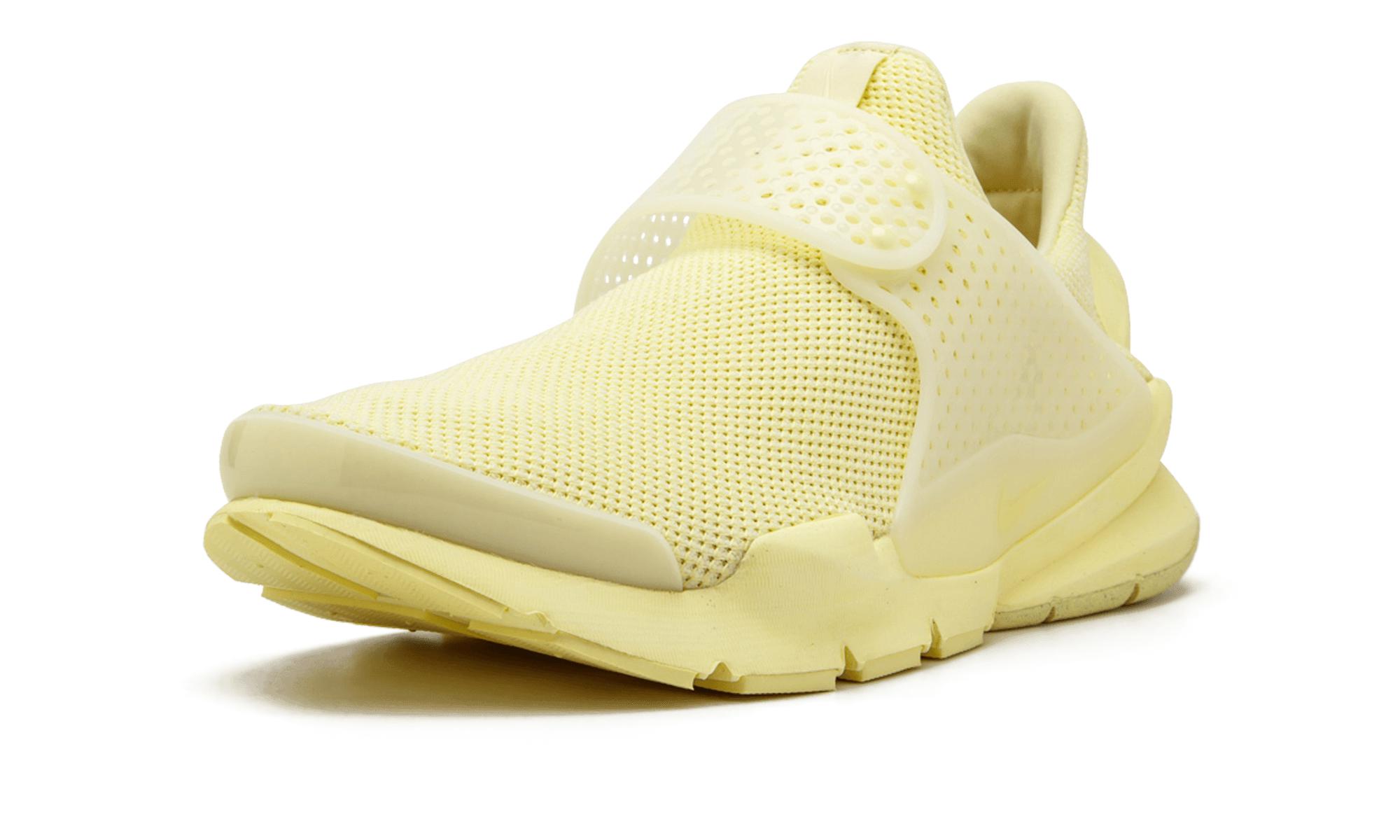 Nike Sock Dart Br in Yellow - Lyst
