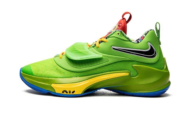 zoom freak 3 uno nike