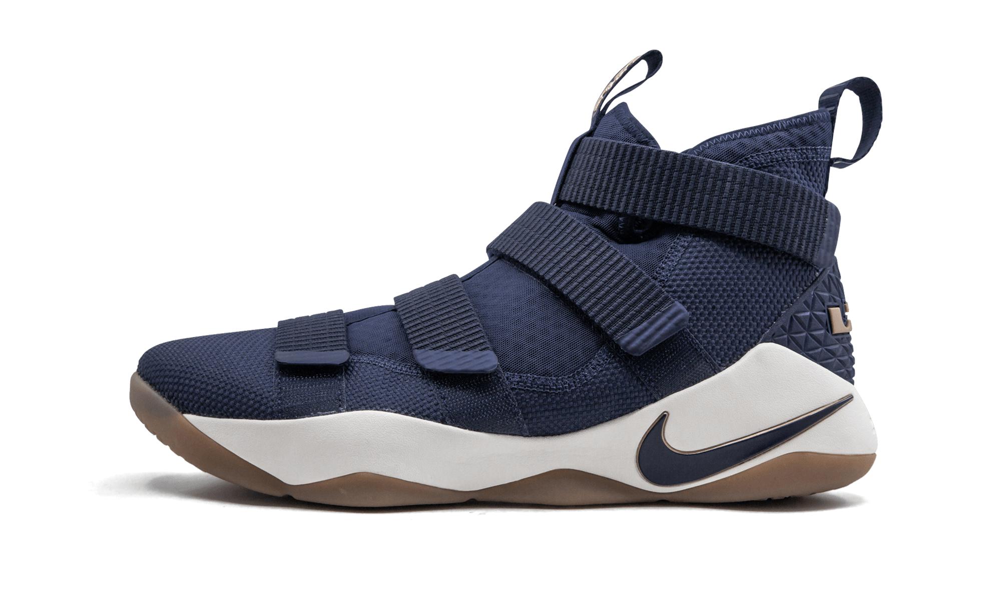 lebron soldier 11 black and blue