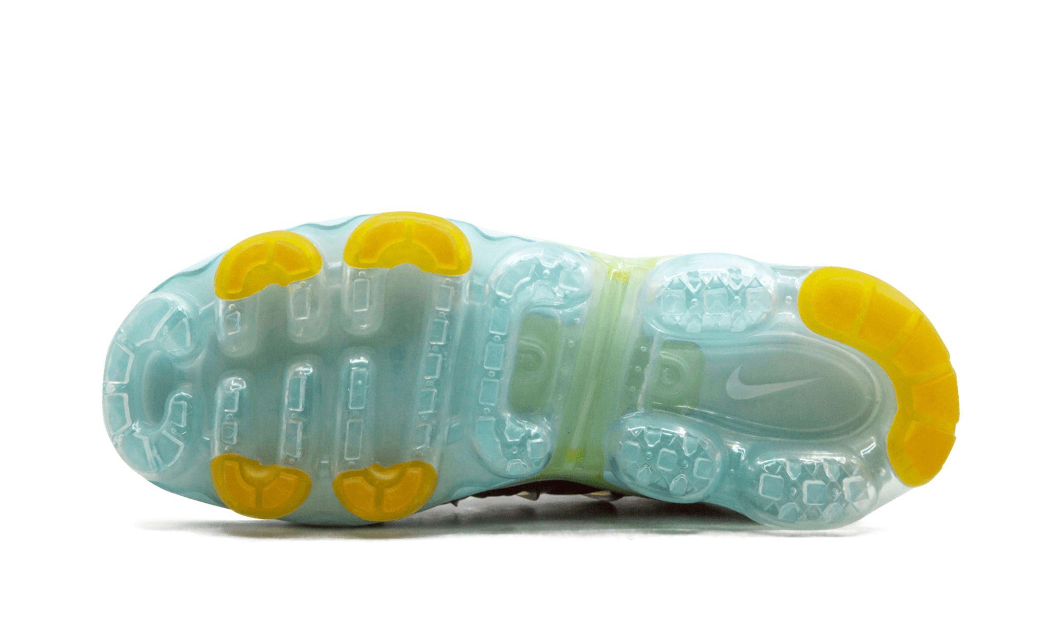 Air Vapormax Plus Qs Shoes