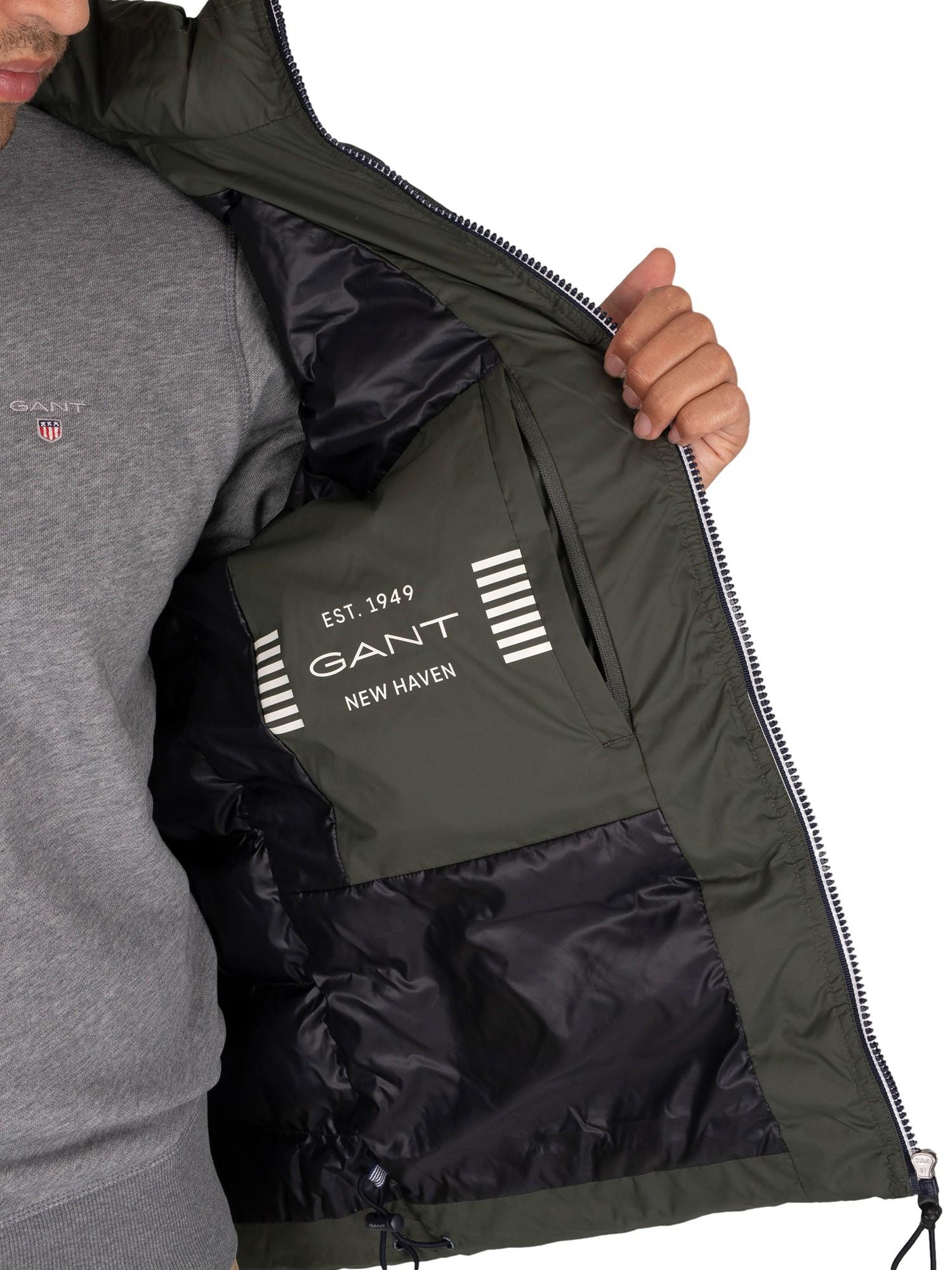 GANT The Active Cloud Jacket in Green 