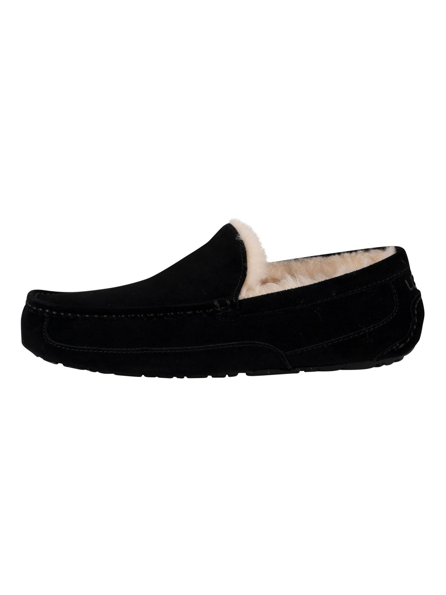 UGG Ascot Suede Slippers in Black for Men | Lyst