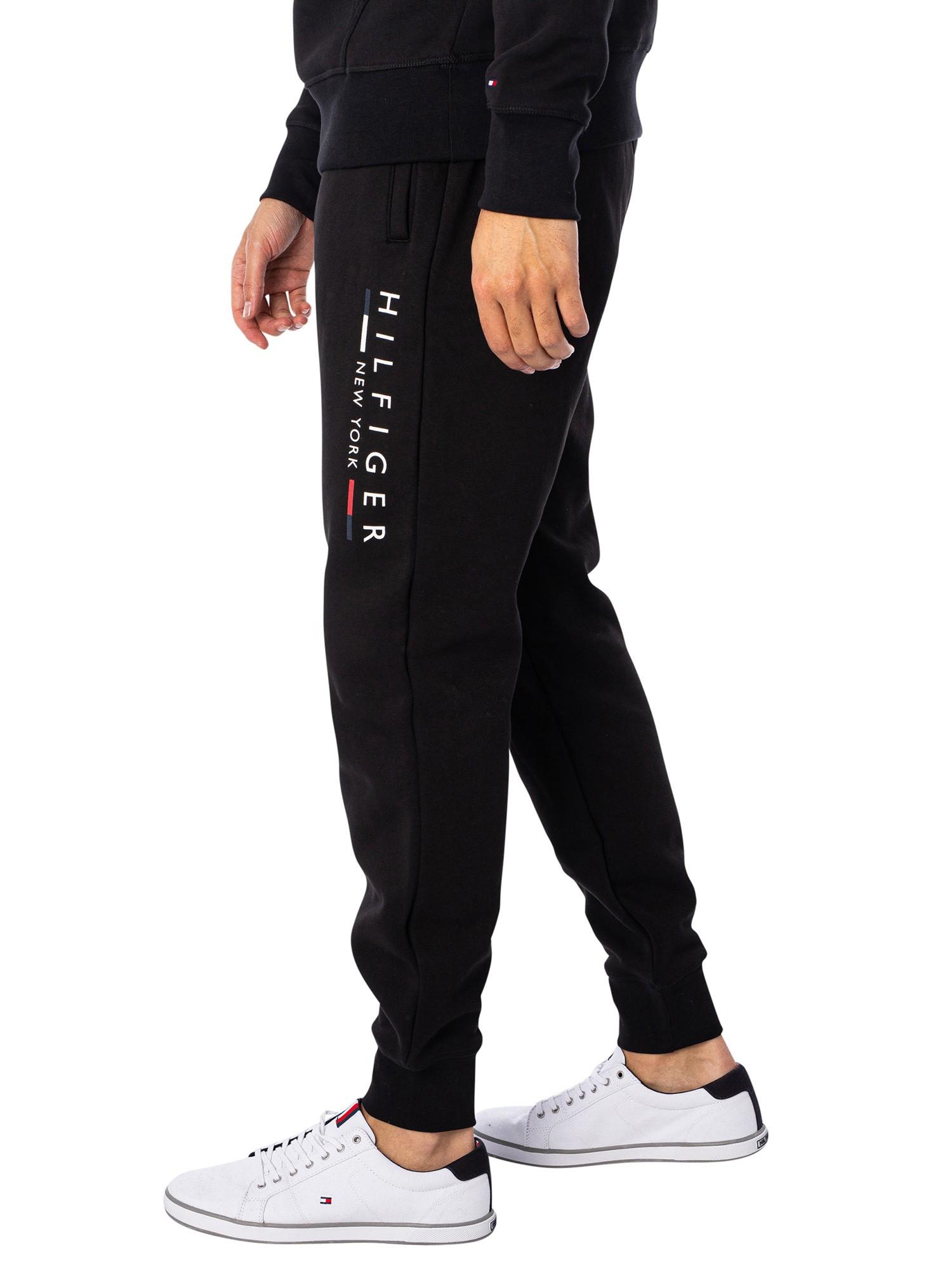 Tommy Hilfiger New York Joggers in Black for Men | Lyst