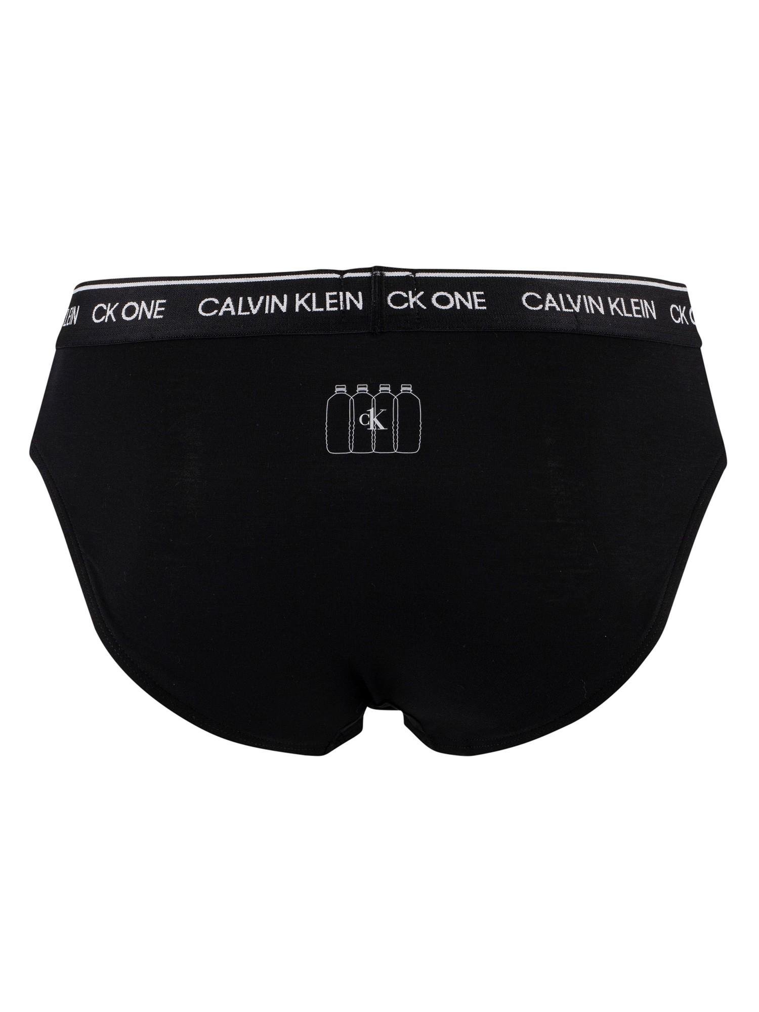 Calvin Klein Ck One Hip Briefs in Black for Men - Lyst