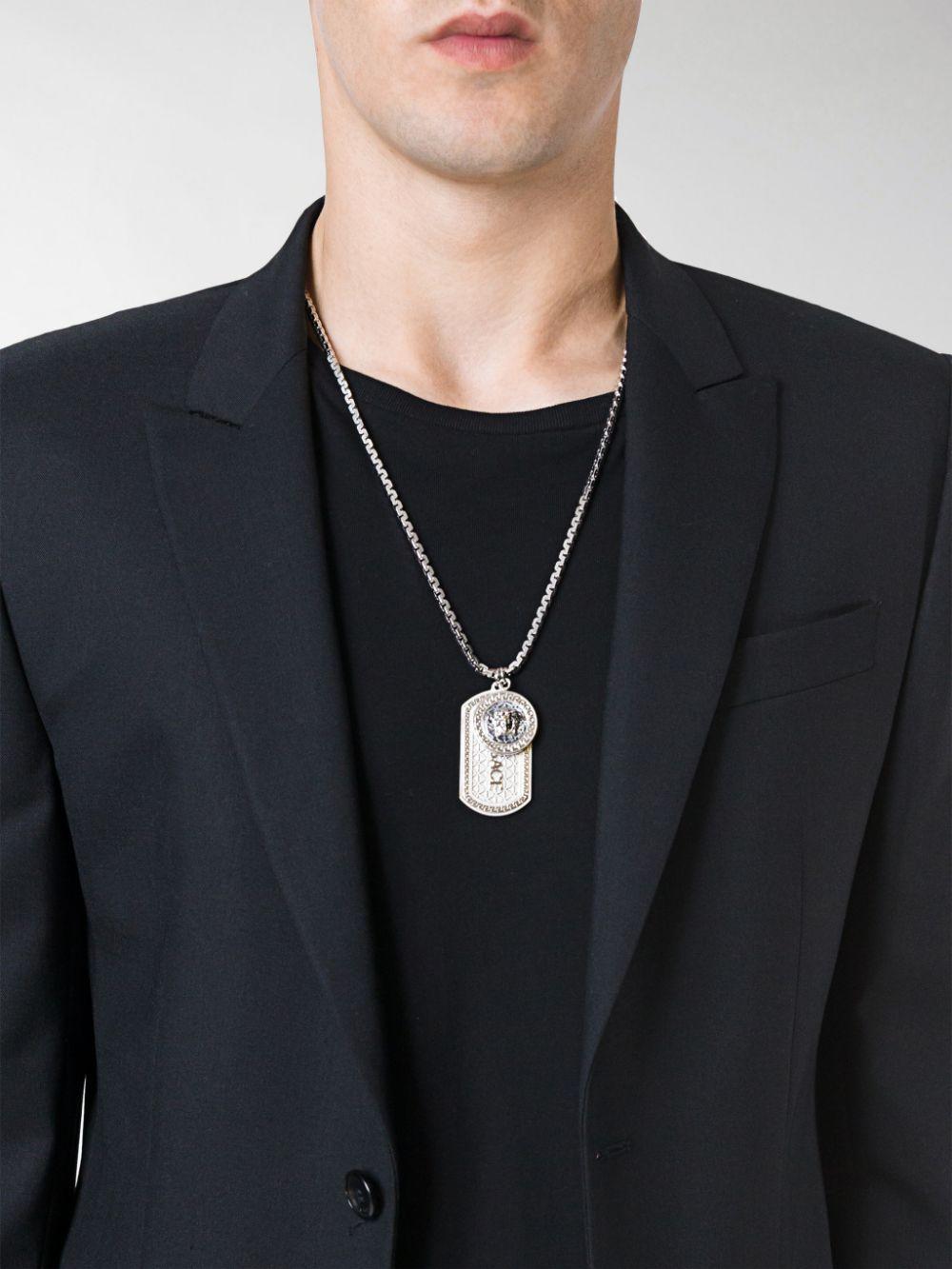 slachtoffers Ambient Thriller Versace Double Dog Tag Necklace in Metallic for Men | Lyst
