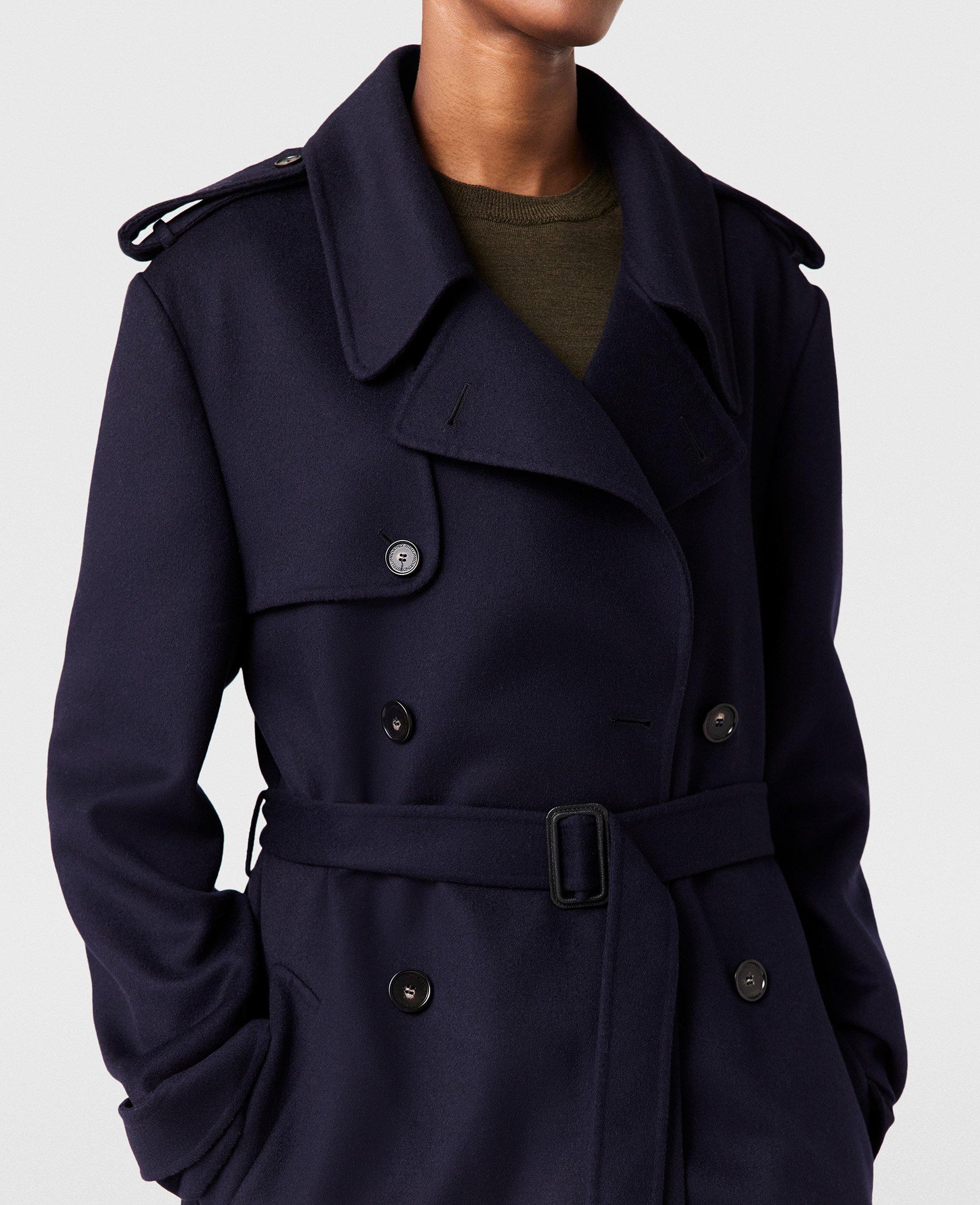 Stella McCartney Trench coats for Women | Online Sale up to