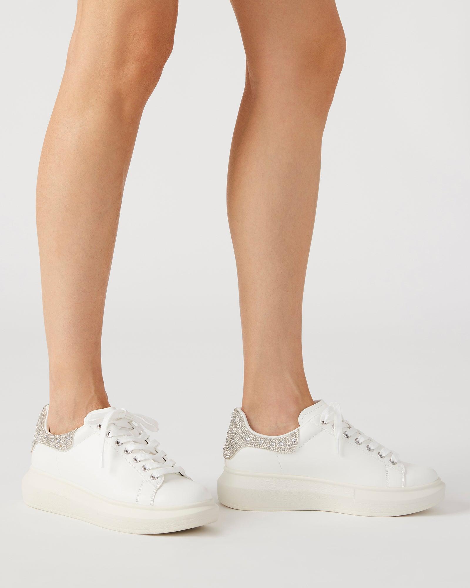 SALE【STEVE MADDEN】GASP-R スタッズ スニーカー GASP-R Black Multi Rhinestone Lace-Up Sneakers | Women's