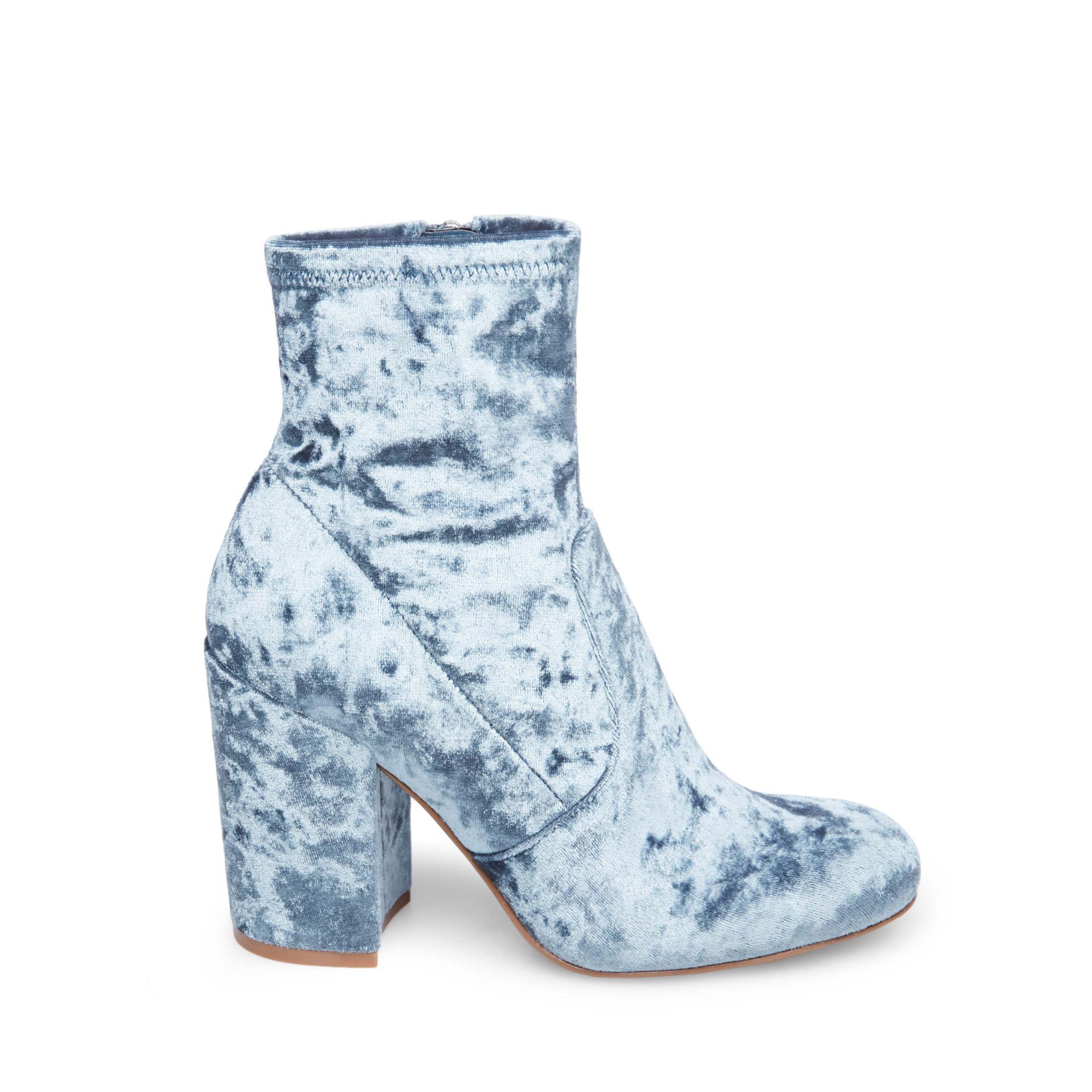 steve madden gaze bootie black