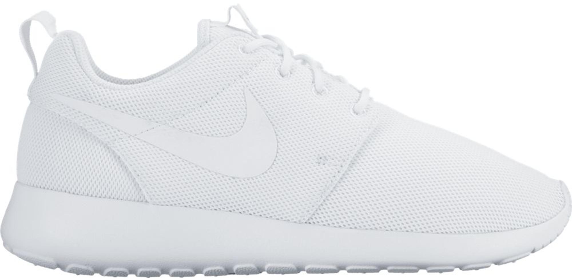 roshe one triple white