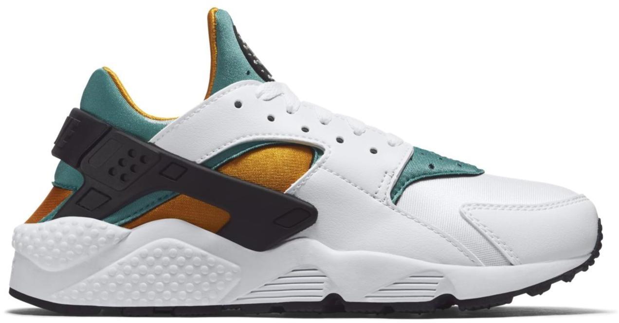 white and gold huaraches