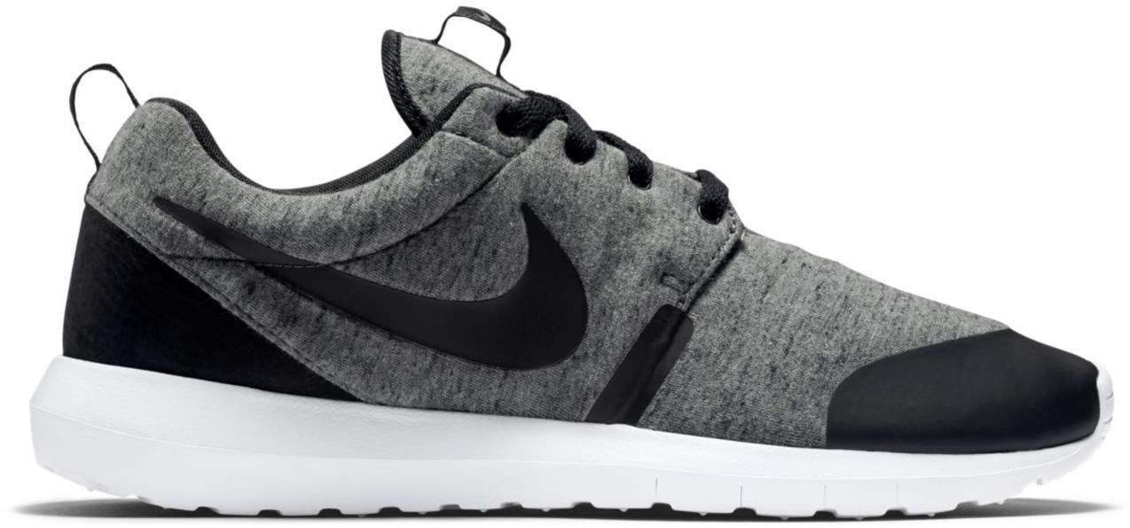 nike white roshe run