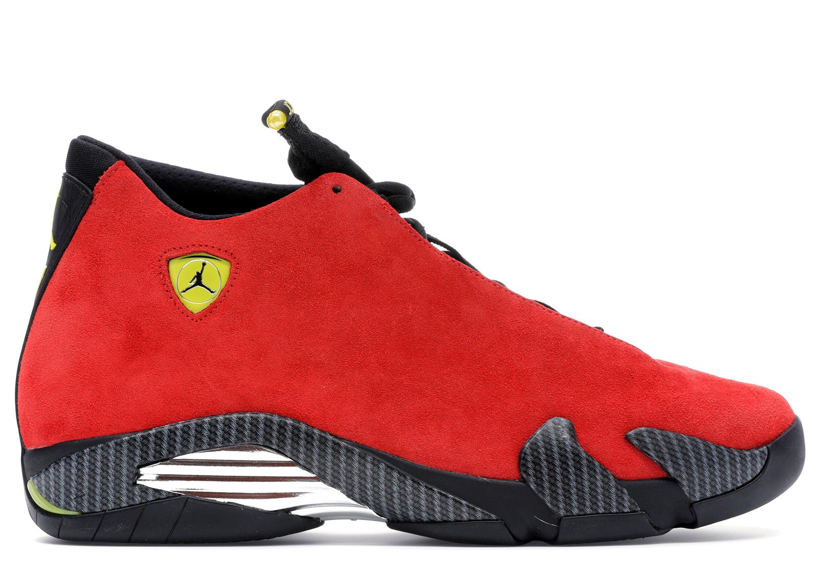Nike 14 Retro Ferrari in Red for Men - Lyst