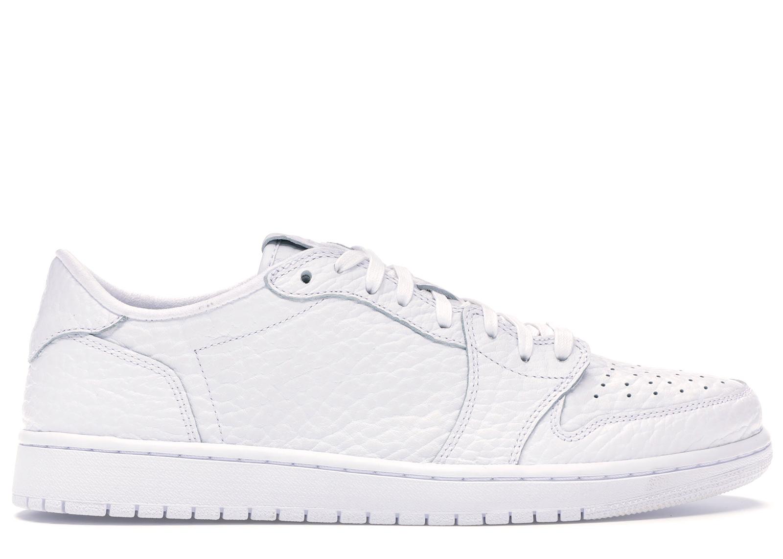 nike cortez swooshless