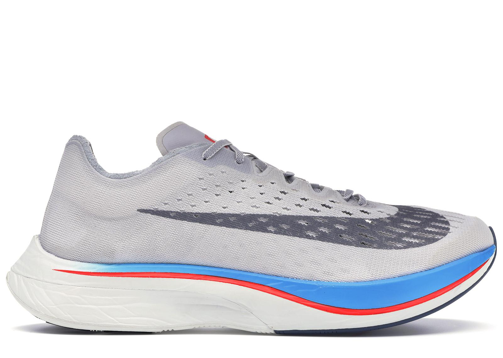 nike zoom vaporfly 4 canada