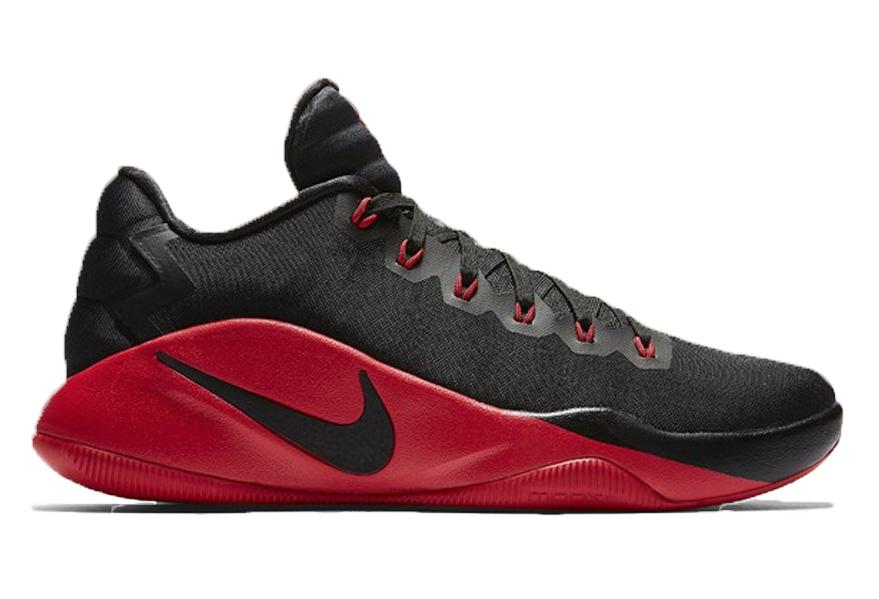 red and black hyperdunks