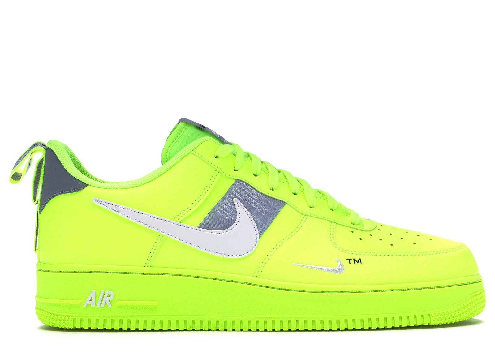 air force 1 white with yellow tick