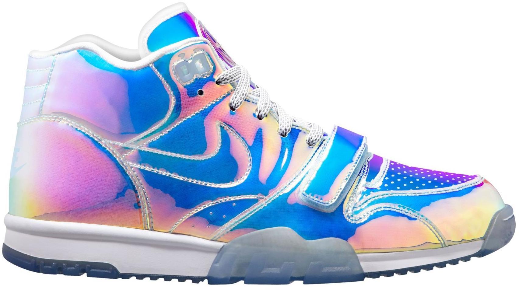 holographic trainers nike