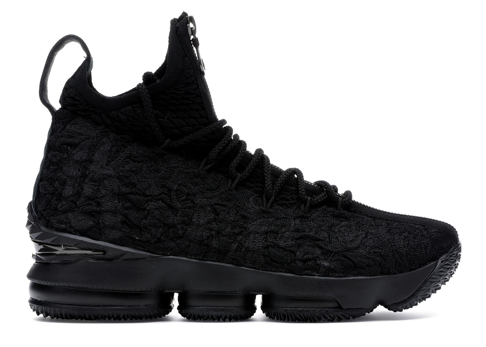 all black lebrons 15