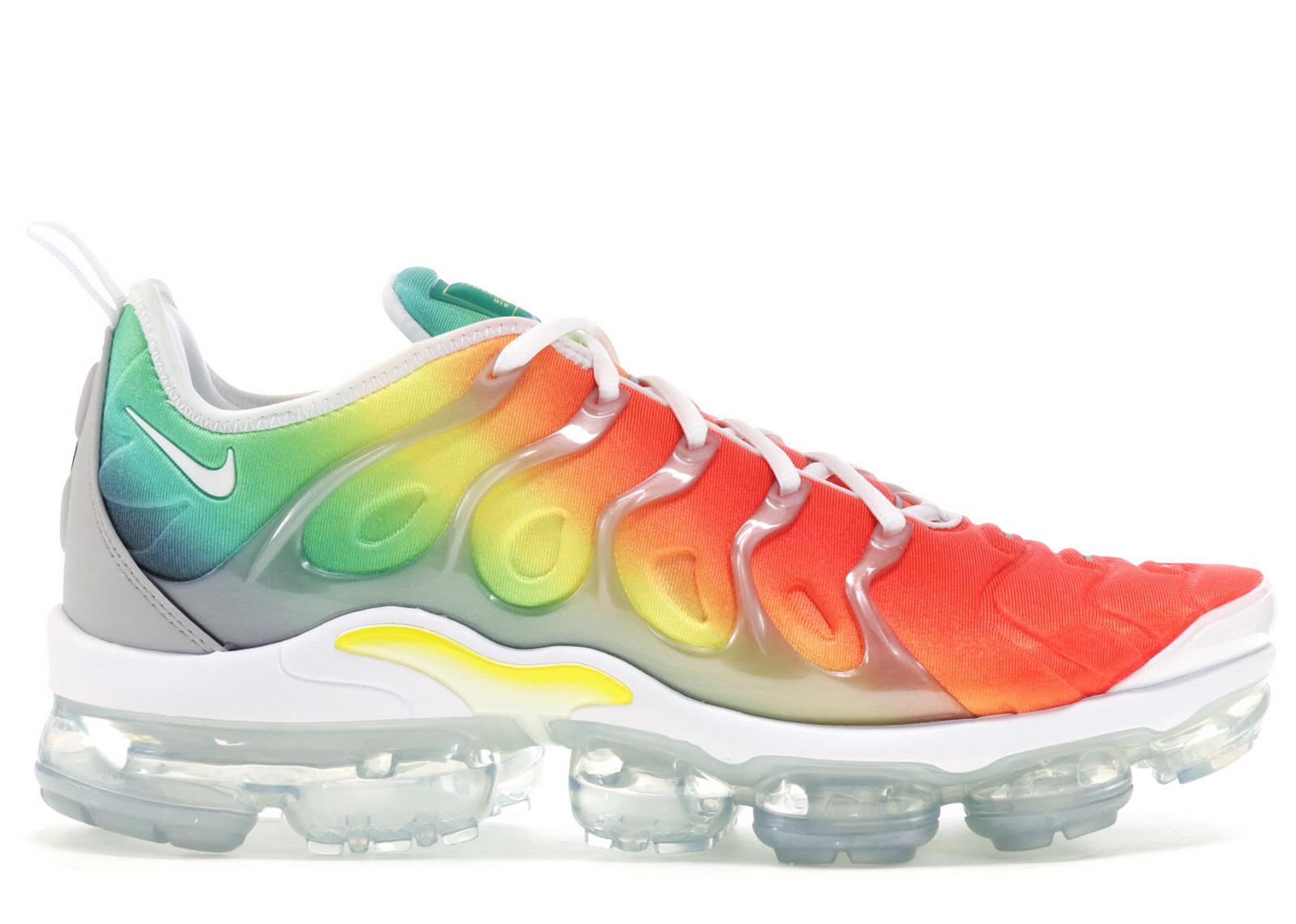 white vapormax with rainbow bottom