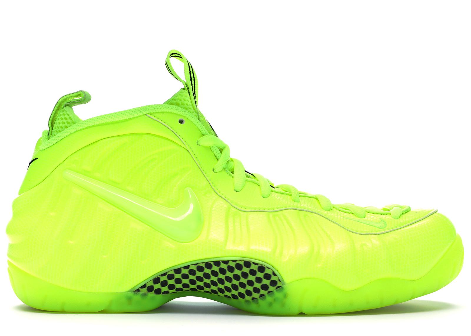 Nike Air Foamposite Pro Volt in Yellow for Men - Lyst