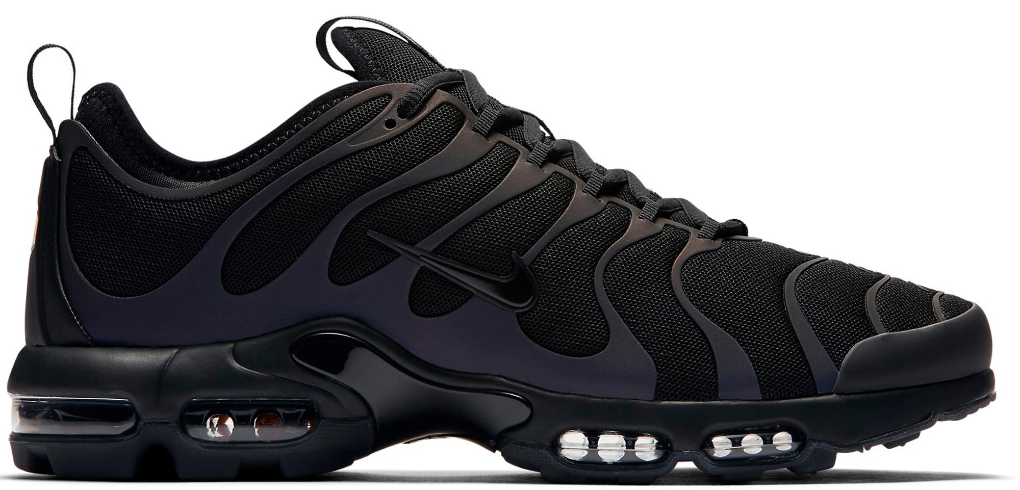 nike air max plus tn ultra triple black