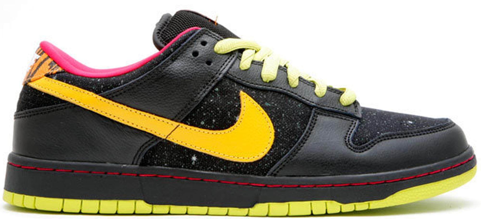 waffle sneakers nike