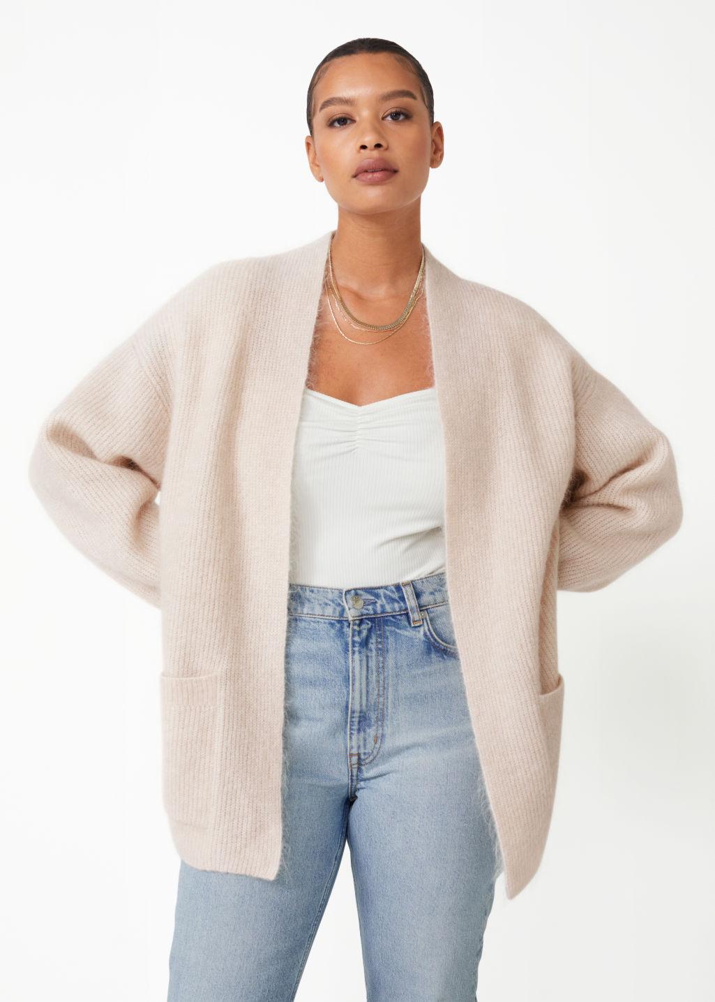 Oversized Buttonless Knit Cardigan 