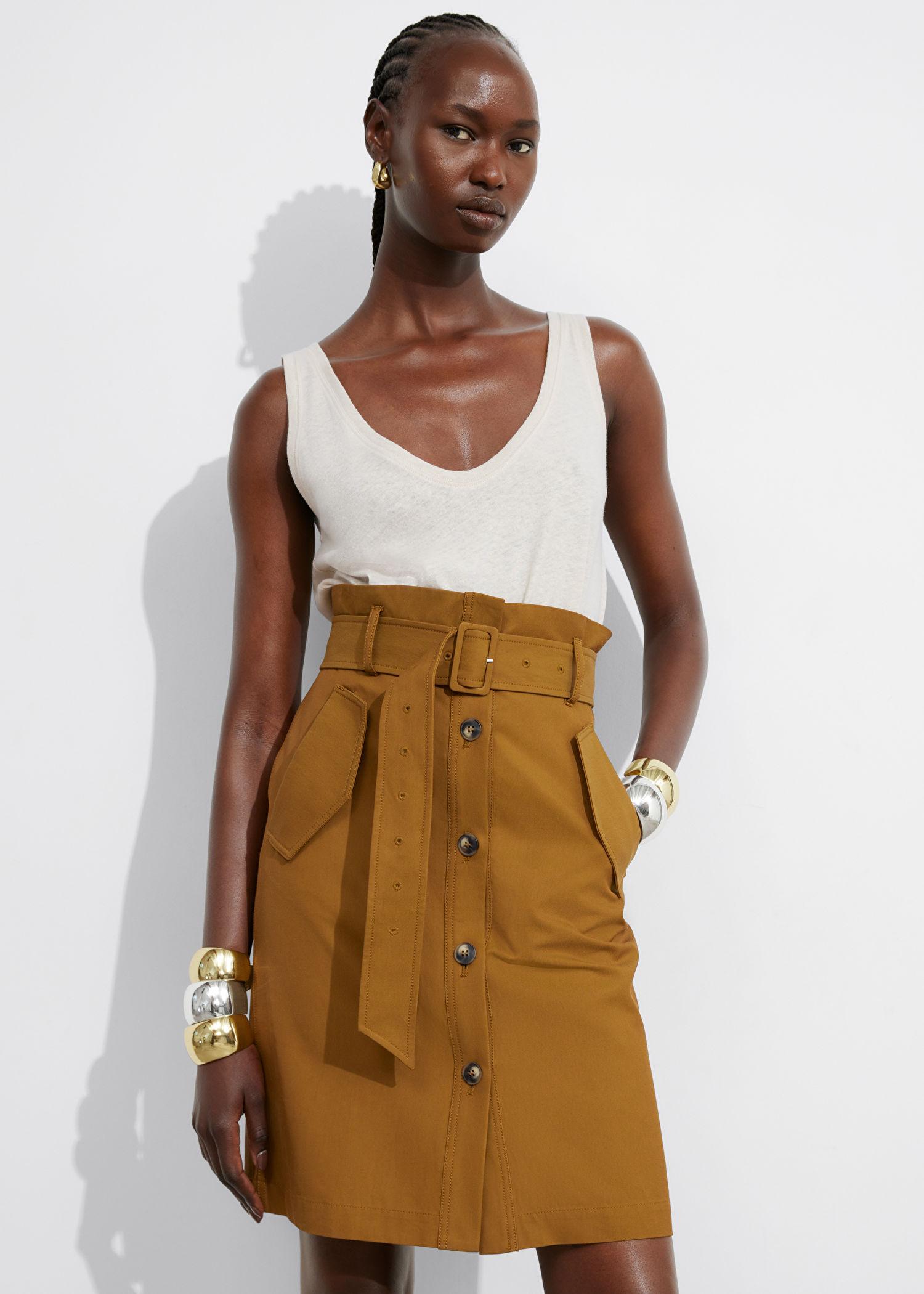 Jupe midi boutonnee a taille haute froncee Other Stories en coloris Marron Lyst