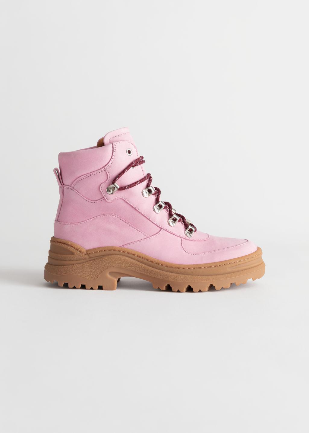 naturalizer colby platform hiking boot
