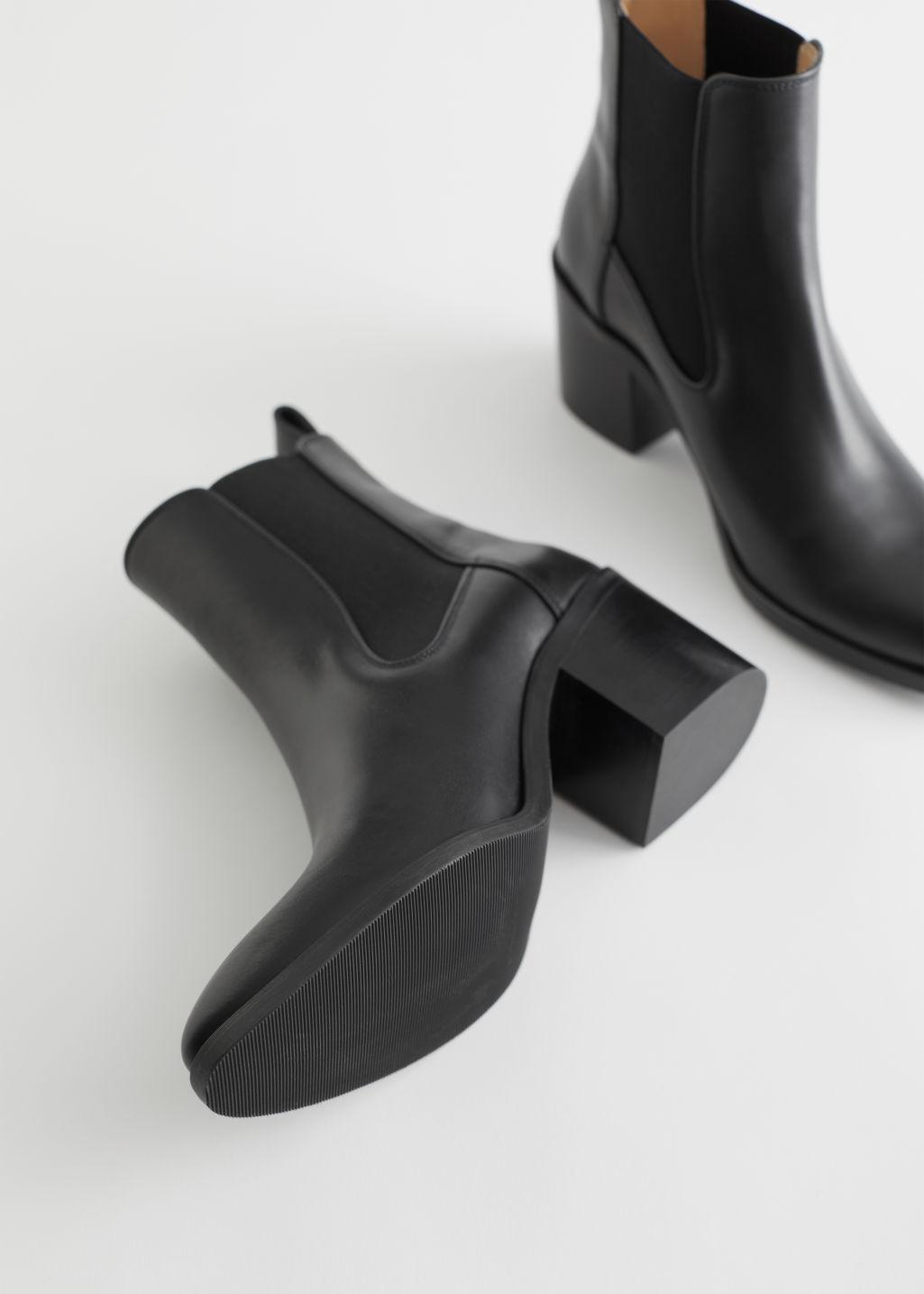 & Other Stories Heeled Leather Chelsea Boots in Black - Lyst