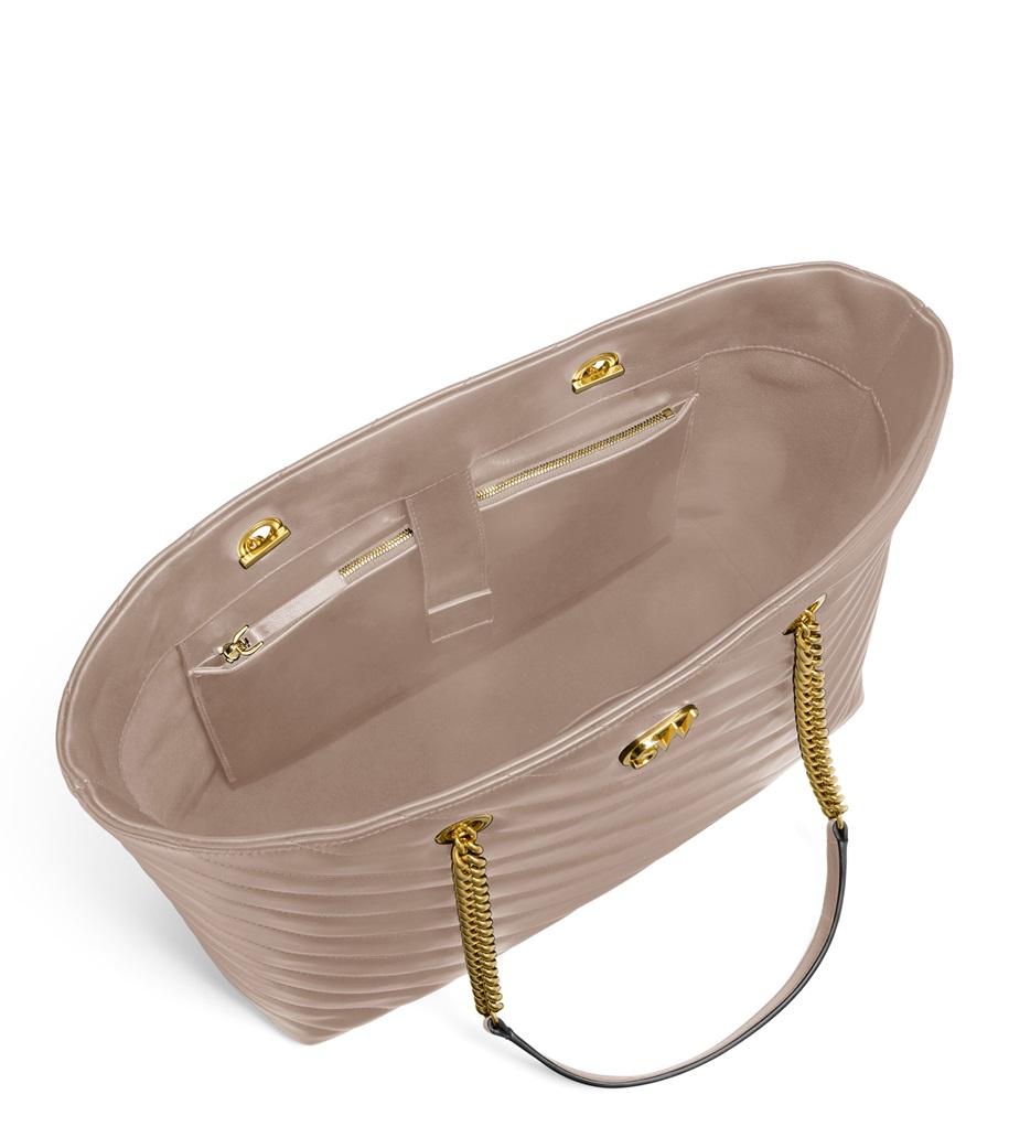 Stuart Weitzman Leather Janine - Lyst