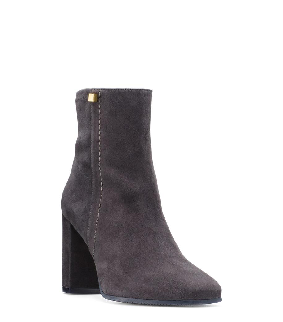 stuart weitzman solo 85 bootie