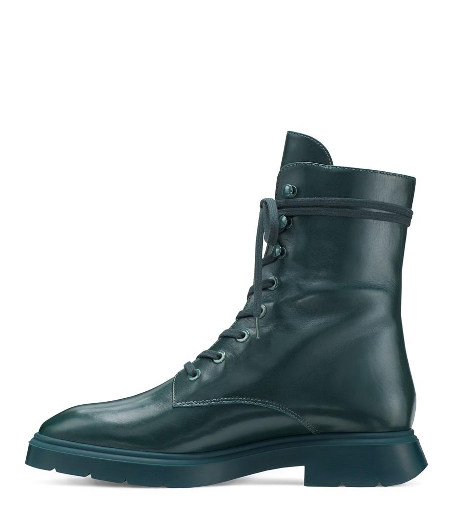 stuart weitzman the mckenzee boot