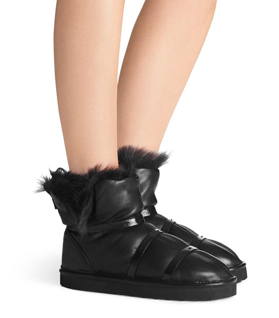 stuart weitzman janica boots