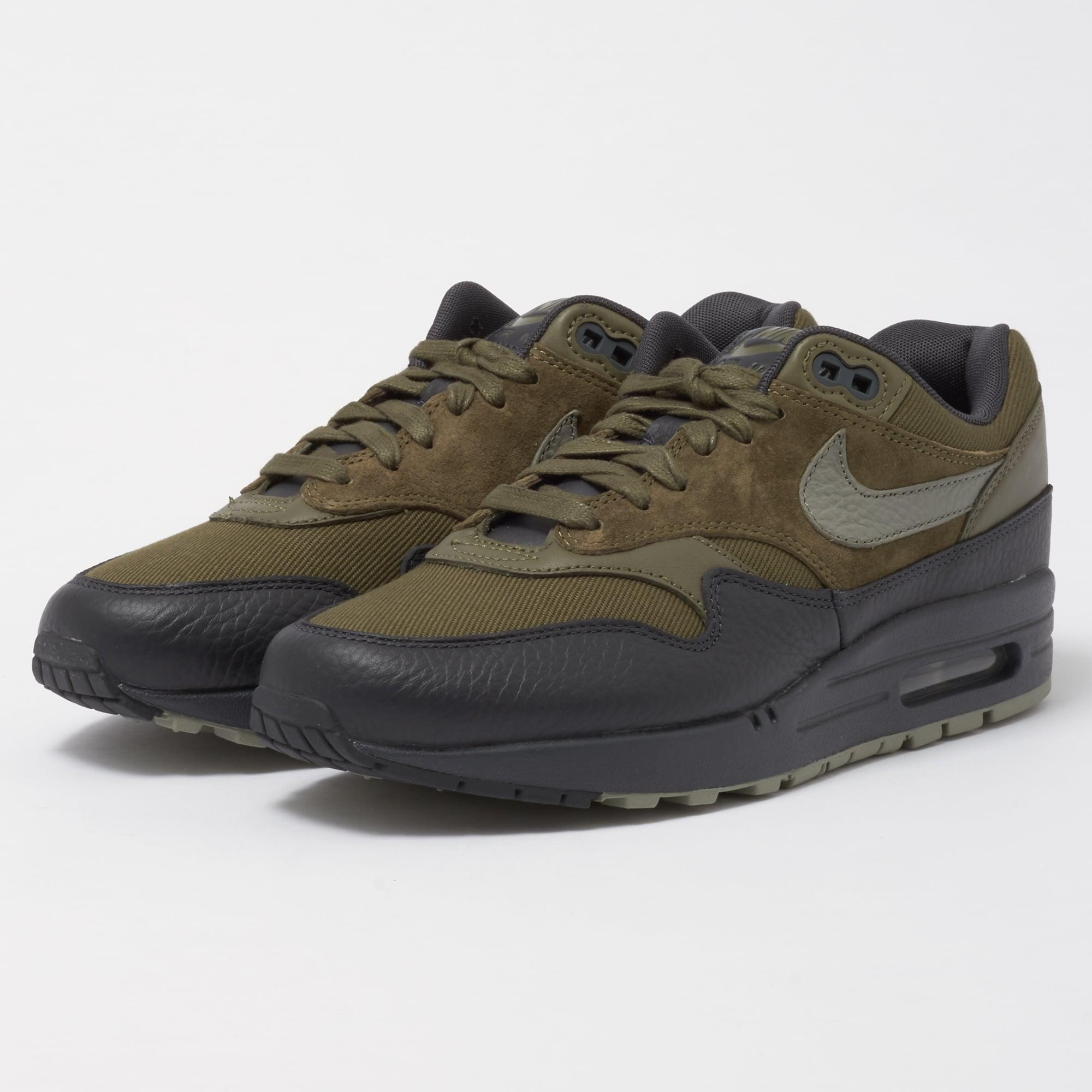nike air max olive green