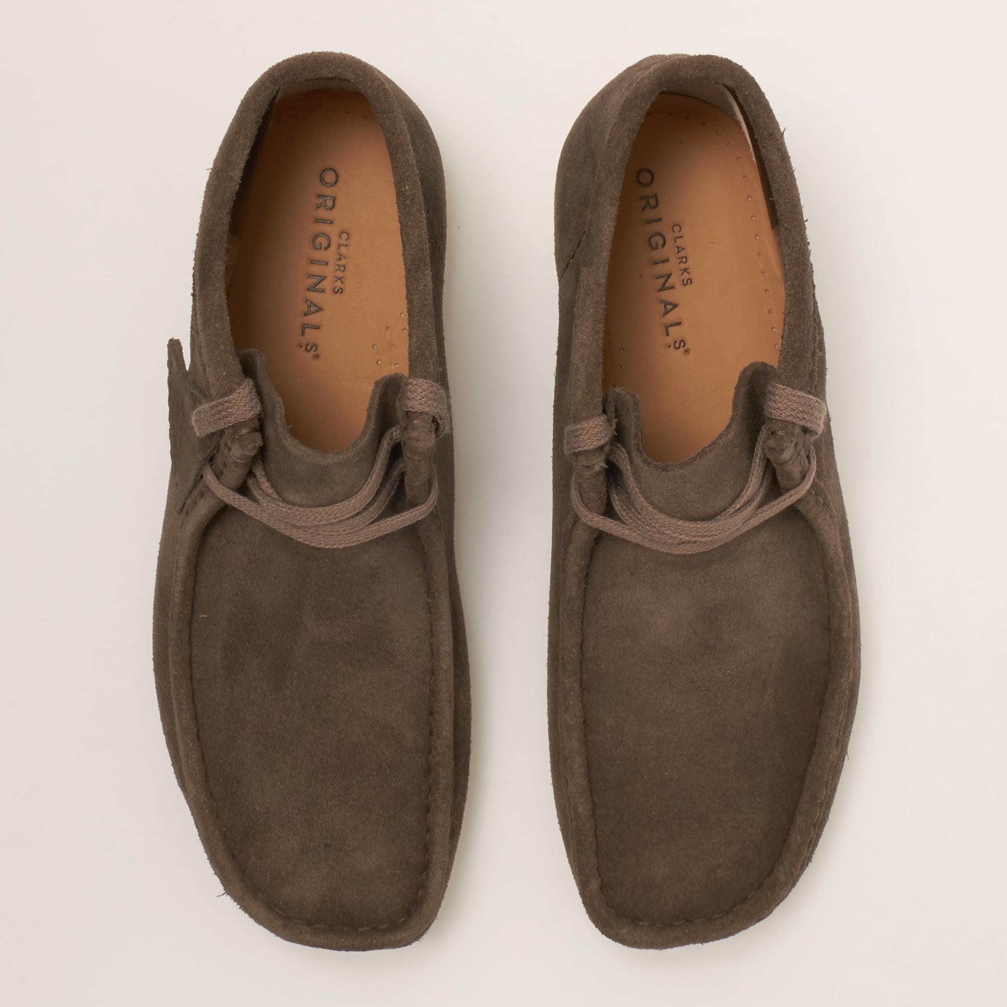 Lyst Clarks Grey Suede Wallabee Boot in Gray for Men