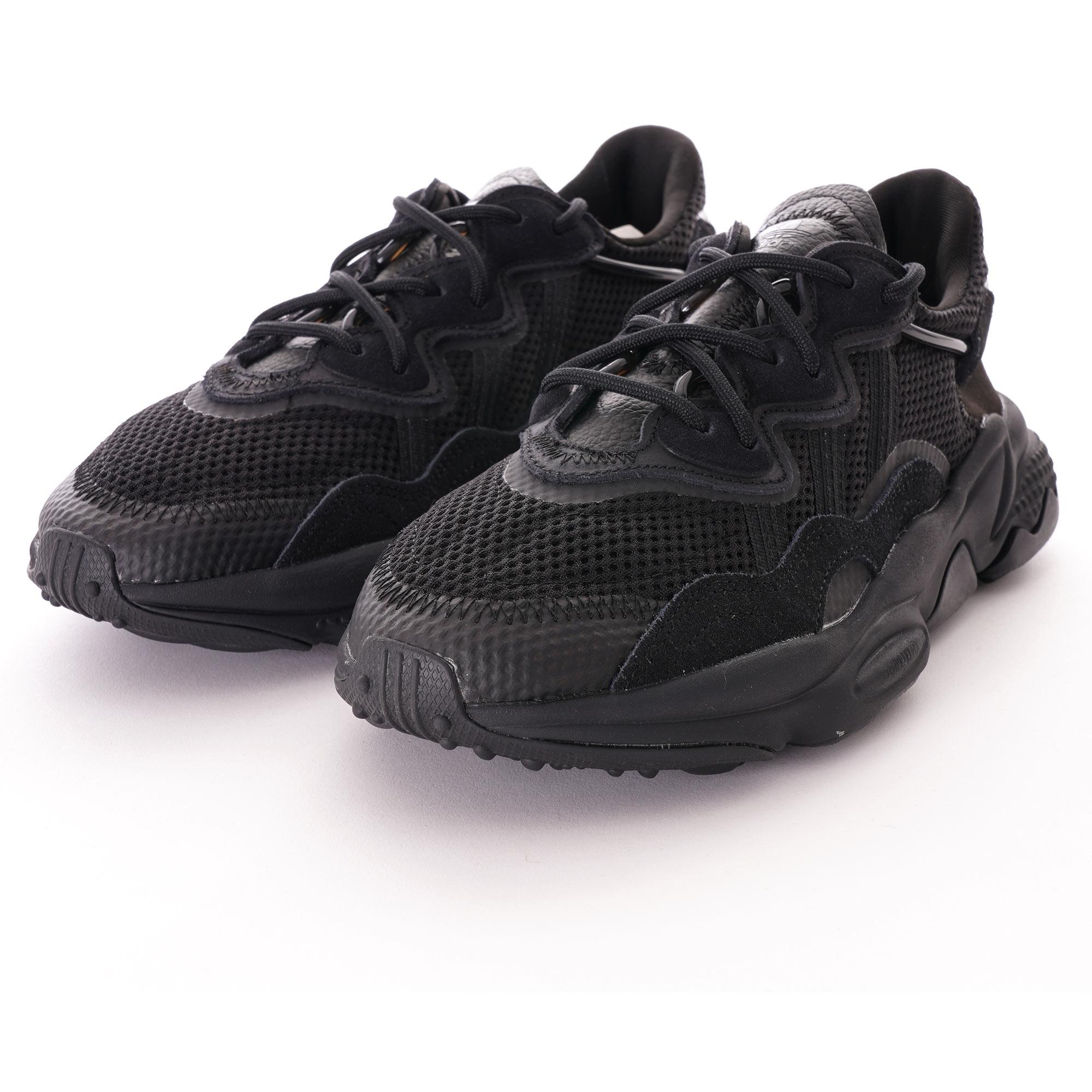 adidas Originals Suede Ozweego in Black 