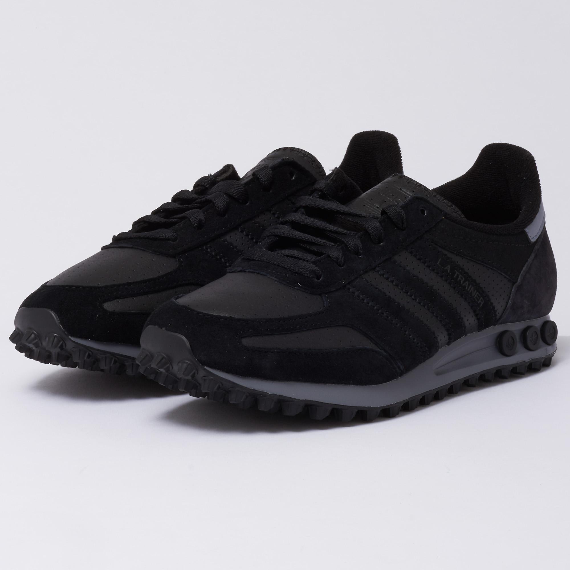 men's tennis shoes for hard courts