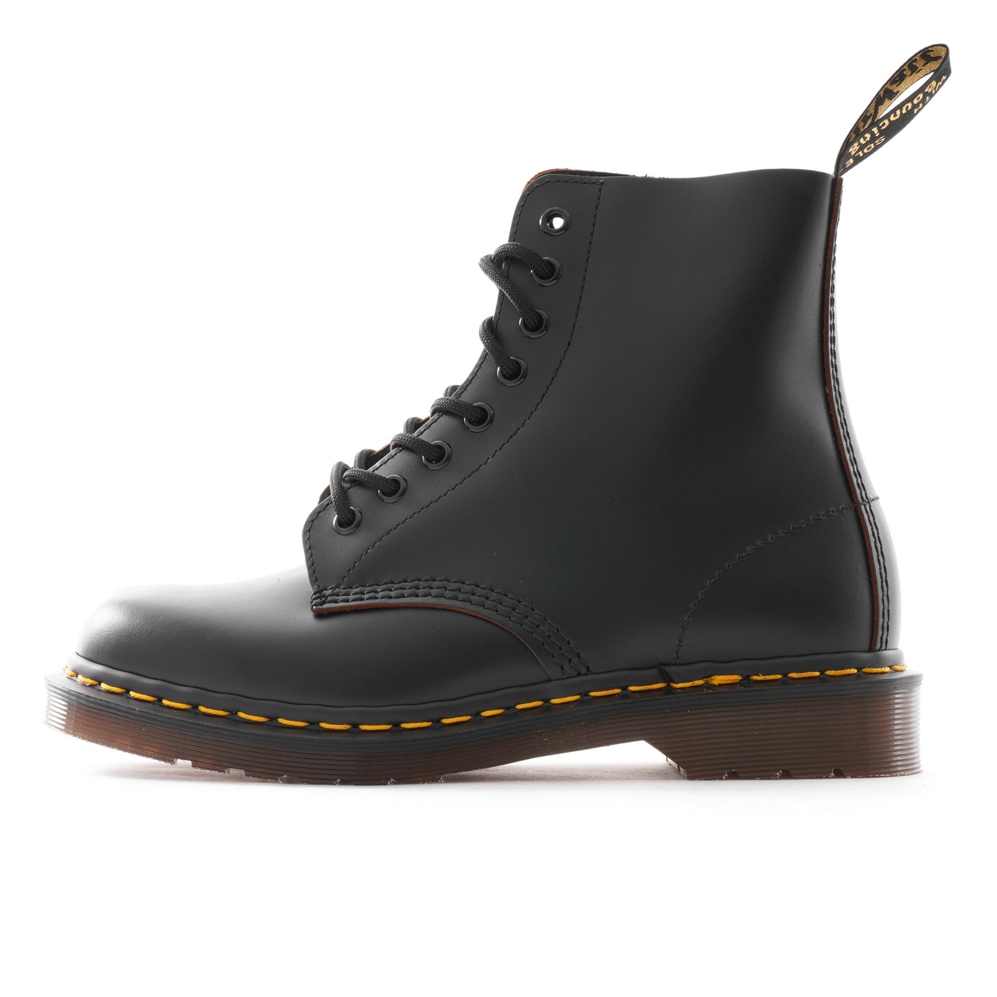 Dr. Martens Leather Vintage 1460 Ankle Boots in Black for Men - Lyst